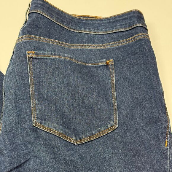 Old Navy Mid Rise power slim straight women’s denim jeans size 22 NWT - Picture 4 of 8